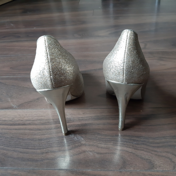 Ivanka Trum glittery heels stilettos pumps - Picture 10 of 12